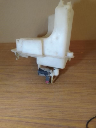 Depósito limpia Seat Marbella (28) (1986-1