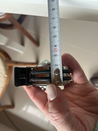 4 Ruedas giratorias para mueble.