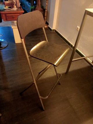 Mesa alta + 4 taburetes metal/cristal
