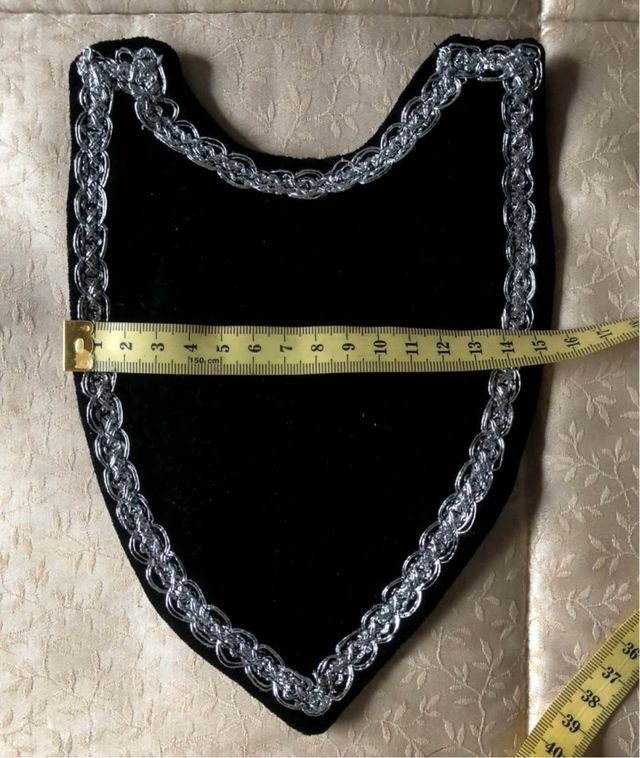 Pecherín dolorosa negro