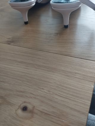 Zapatos rosa mujer tacón bajo.