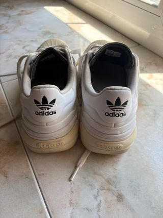Adidas Superstar blancas