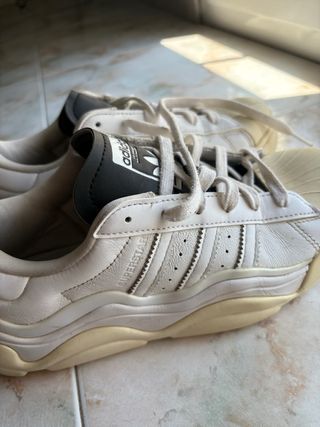 Adidas Superstar blancas