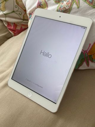 Caja Apple + 1 iPadmin 16GB 1g + 1 IPadmin 32GB 2g