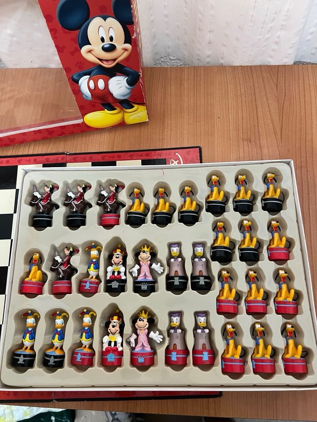 Ajedrez Disney Mickey Mouse 3D