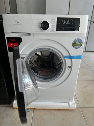 LAVADORA INVERTER TCL NUEVA 9kG