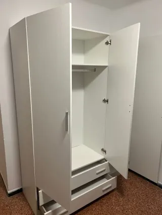 Armarios varias medidas y colores