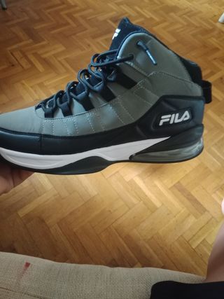 Zapatillas Fila 43 - Impecables