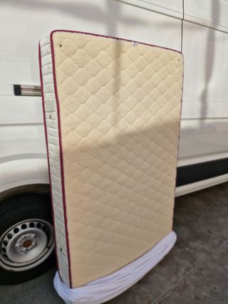 Colchón individual, seminuevo