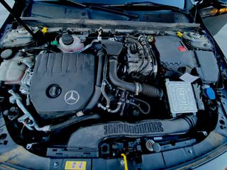 Mercedes-Benz Clase A etiqueta 0 hibrido 2020 250e