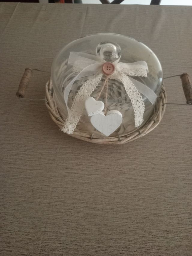 Bellissimo portaoggetti in vetro