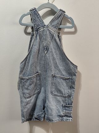 Zara/Mono vaquero bebé 5-6años