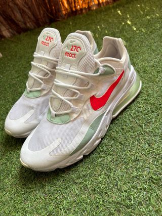 Zapatillas Nike Air Max 270 React - Blancas y Roja
