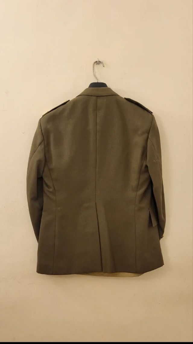 Uniforme militar antiguo