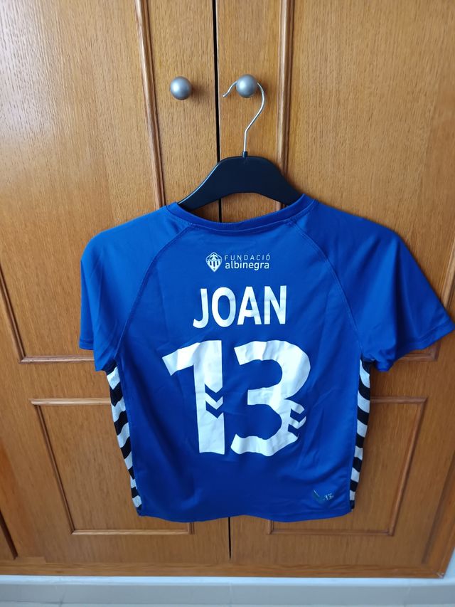 Cd Castellón. Lote de camisetas portero .