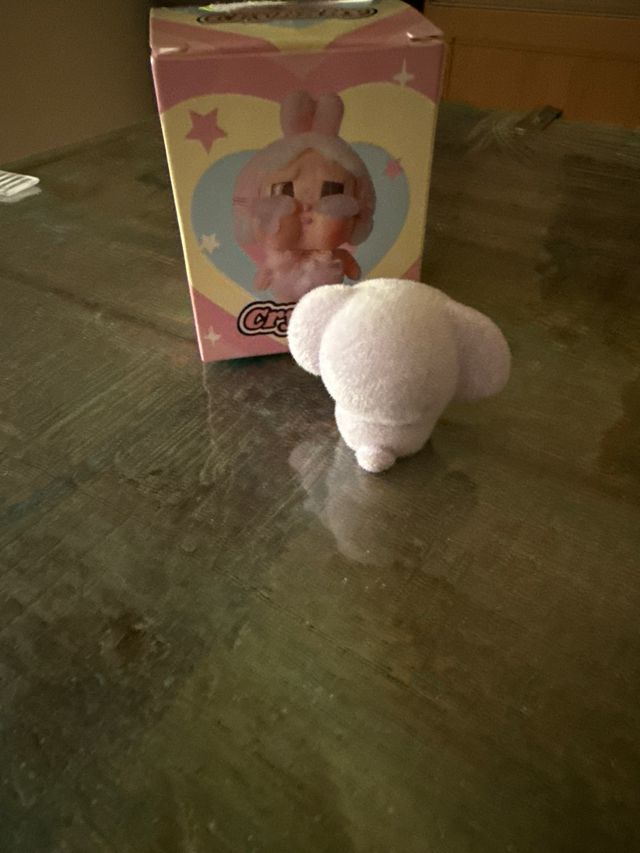 Crybaby - Figurina Collezionabile