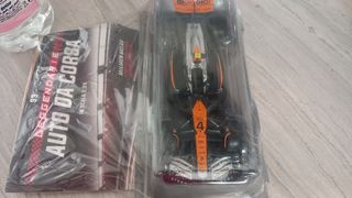Modellino McLaren MCL60 F1 1:24