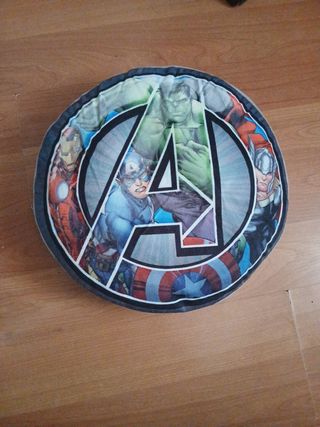 Cojín Redondo Avengers