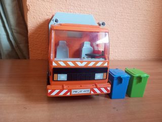 408. Playmobil camión de basura naranja