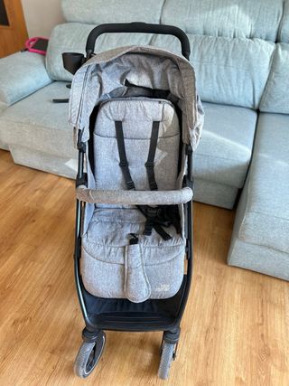 Silla paseo Britax Römer ligera + plástico lluvia
