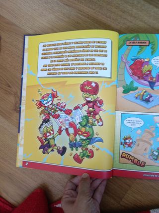 Libro Coleccionista Cómics Superthings - Neon P...