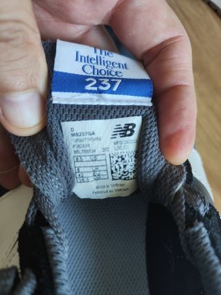 Zapatillas New Balance 42 - Gris/Negras