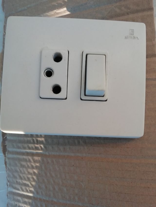 Material antiguo Simón.     Envío mínimo 5 piezas.