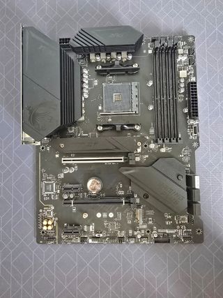 Placa base MSI MPG B550 Gaming Plus