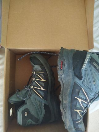 Botas de montaña Salomon . Talla 36 2/3.