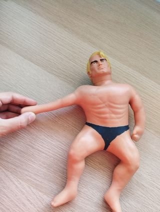 Muñeco elástico hombre