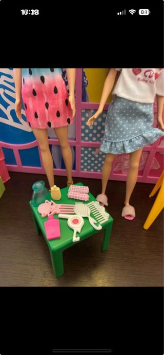 Barbie Set - 2 bambole + accessori