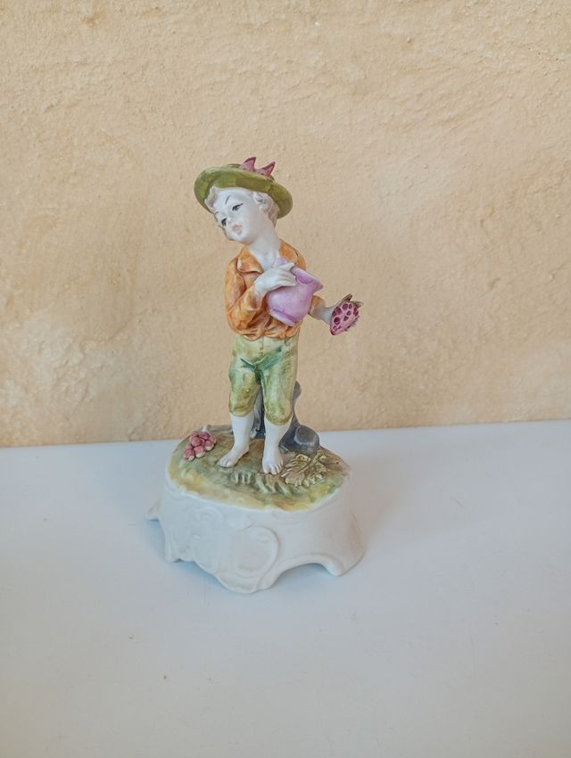 Statuetta Ceramica Bambino