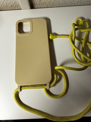 Funda iPhone 11 con Correa