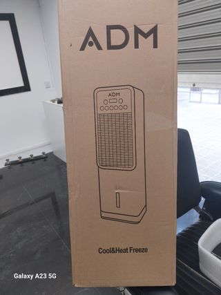 Es una vintelador va con hielo