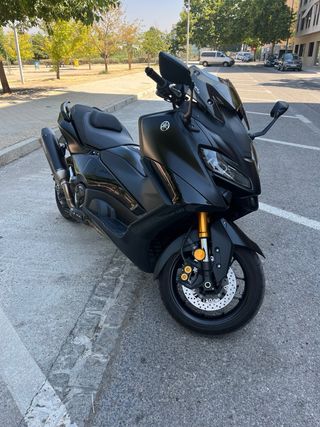 Yamaha TMAX 560 Tech MAX 2023
