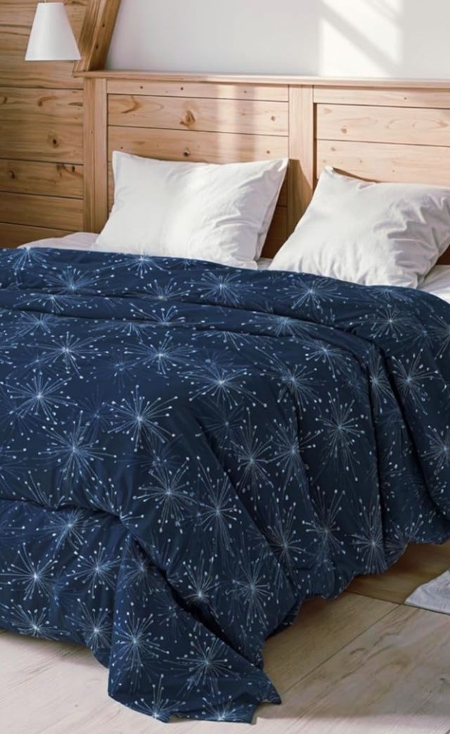 Trapunta blu nuova - stelle