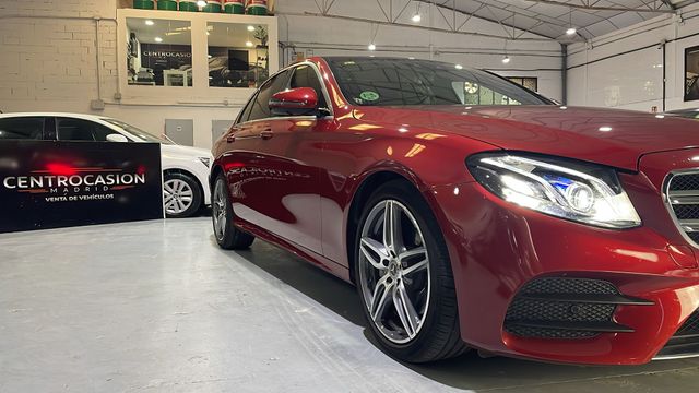 Mercedes-Benz Clase E 220D 194cv AMG Line 2018