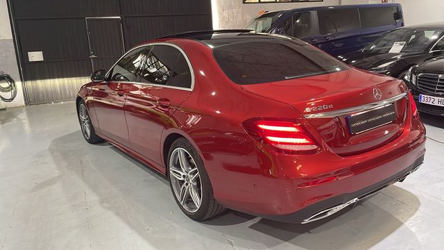 Mercedes-Benz Clase E 220D 194cv AMG Line 2018