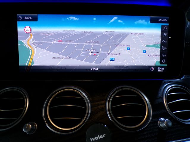 Mercedes-Benz Clase E 220D 194cv AMG Line 2018