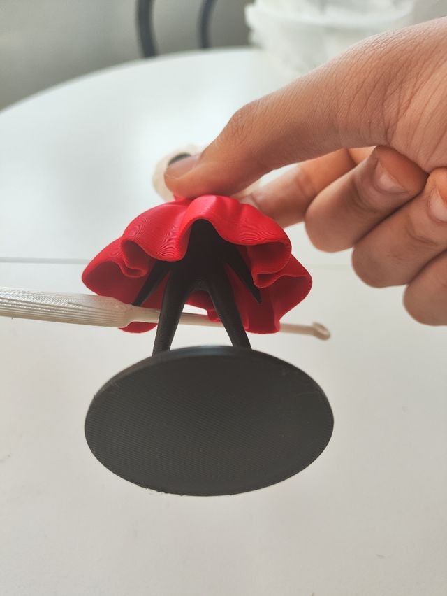 Hornet Hollow Knight Silksong figura