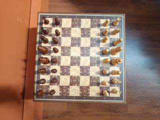 Scacchiera da tavolo in legno il re e 9 centimetri