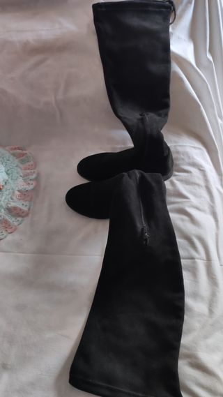 Botas altas negras de ante