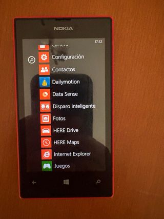 Nokia Lumia: móvil rojo-naranja