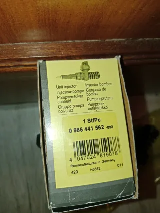 Inyector Bomba bosch 0 986 441 562 - NUEVO