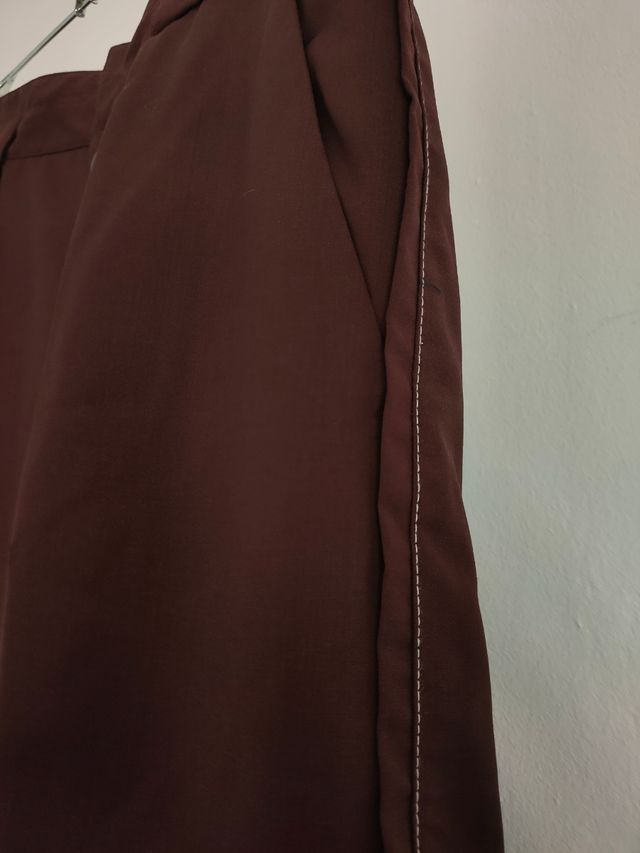 Pantalón Studio Collection, burdeos