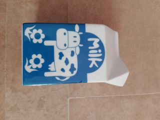 Jarra Leche Cerámica Azul-Blanco