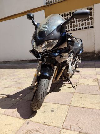 Suzuki Bandit 600S - Moto