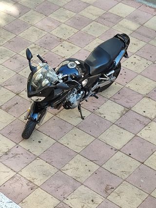 Suzuki Bandit 600S - Moto