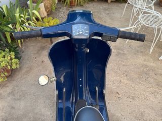 Vespa Primavera 75cc de 1979.