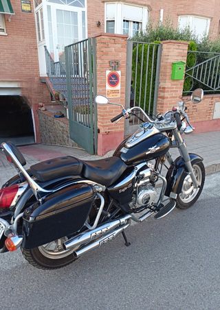 Moto Eagle TBQ, 125cc negra